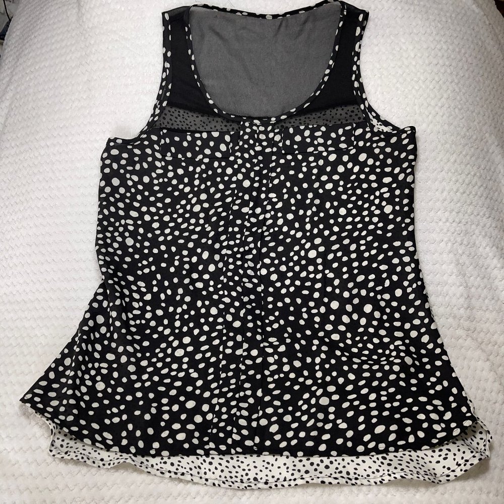 Express Color block sleevless blouse. - Picture 7 of 10